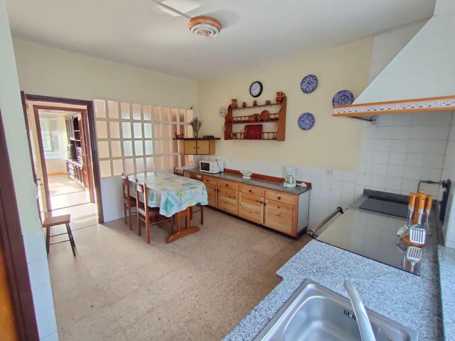 Outes Centro Apartment Serra De Outes Luaran gambar